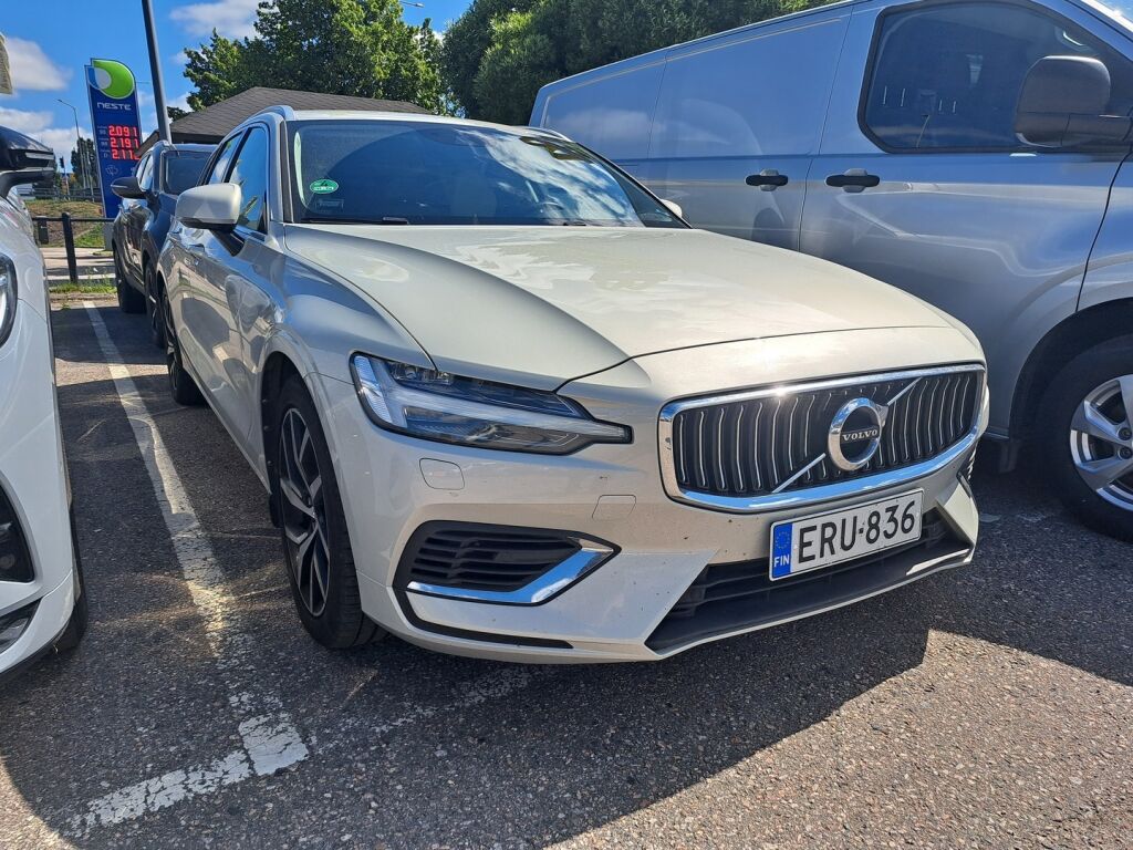 Volvo V60 2020 Harmaa