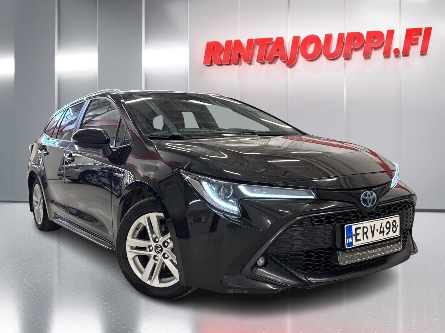 Musta Toyota Corolla