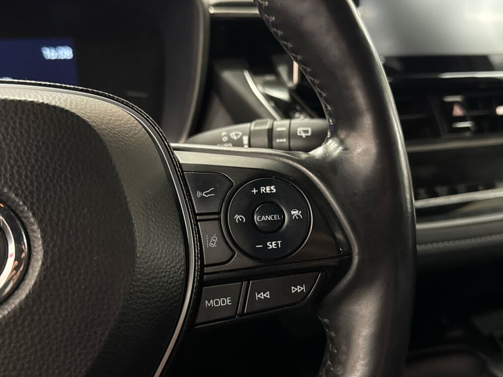 Toyota Corolla 2020 Musta
