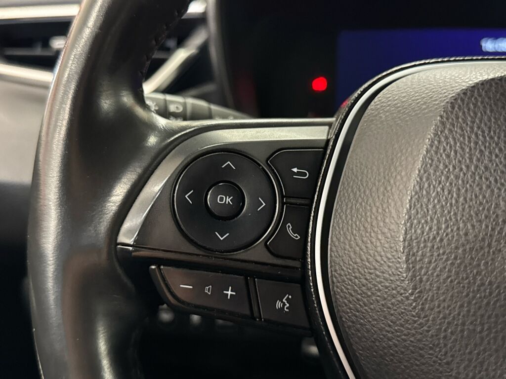 Toyota Corolla 2020 Musta