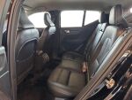 Volvo XC40 2020 Musta