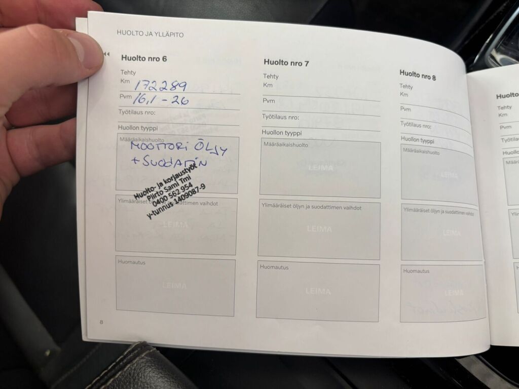 Volvo XC40 2020 Musta