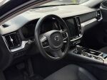 Volvo V60 2020 Musta