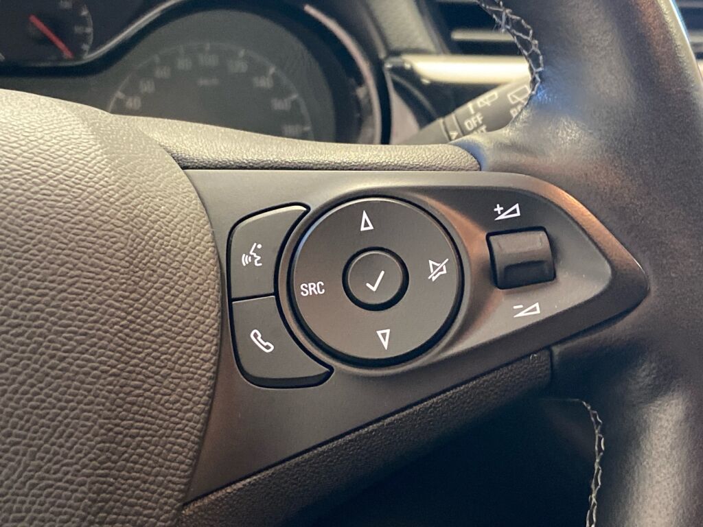 Opel Corsa 2020 Punainen