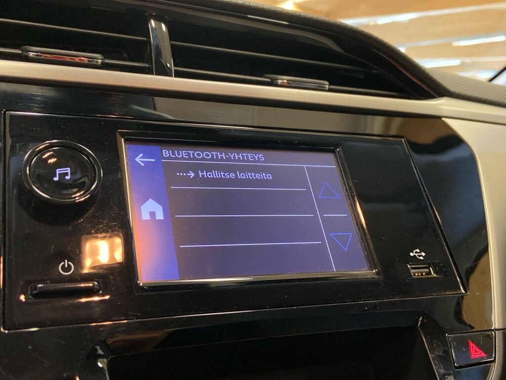 Opel Corsa 2020 Punainen