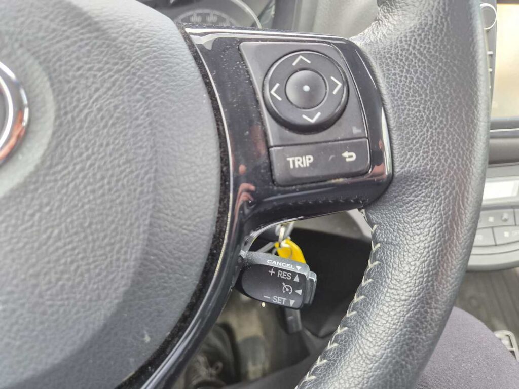 Toyota Yaris 2020 Valkoinen