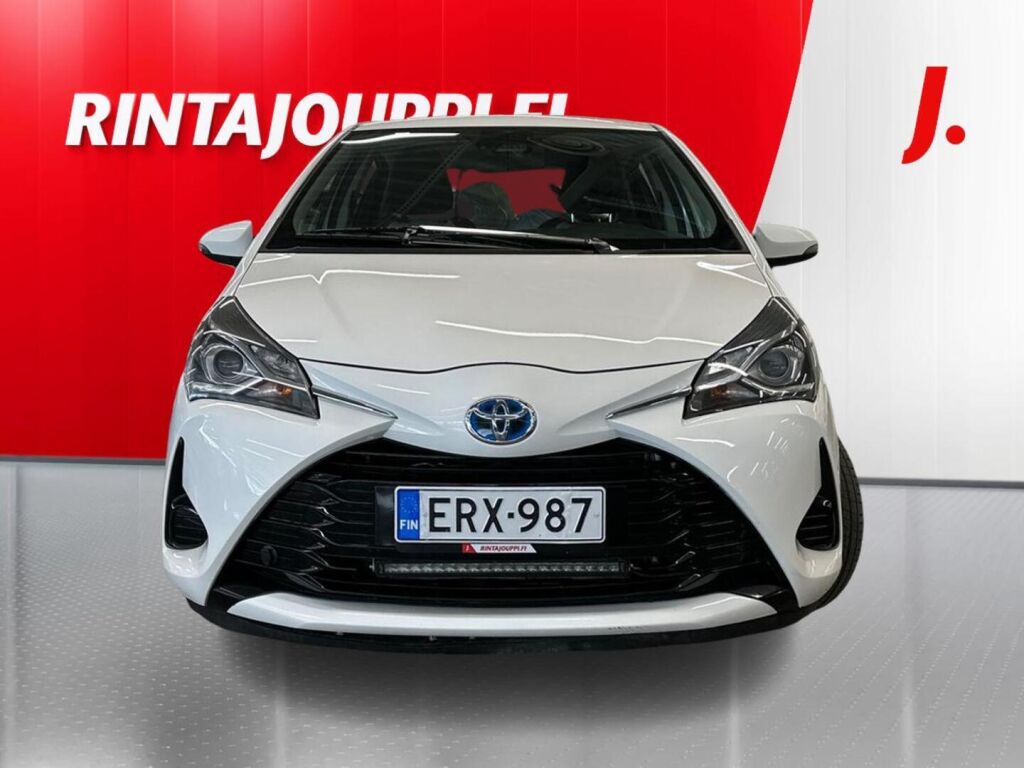 Toyota Yaris 2020 Valkoinen