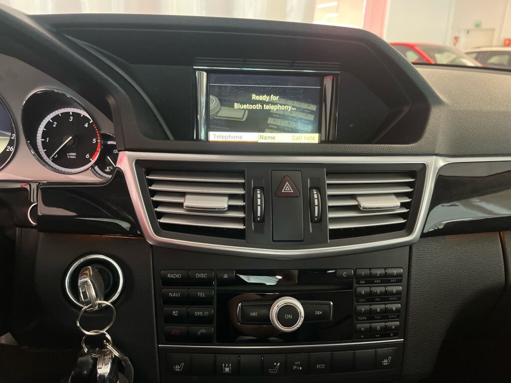 Mercedes-Benz E 2012 Harmaa