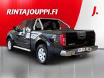 Nissan Navara 2012 Musta