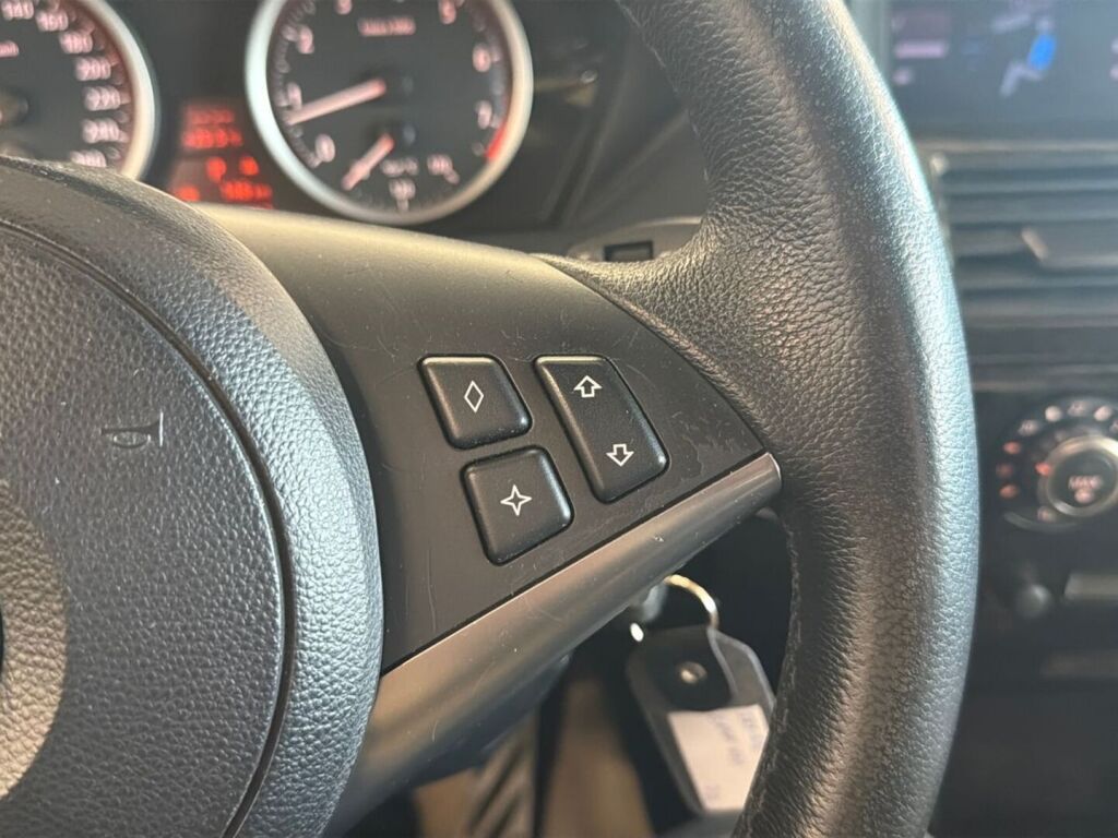 BMW 630 2006 Musta