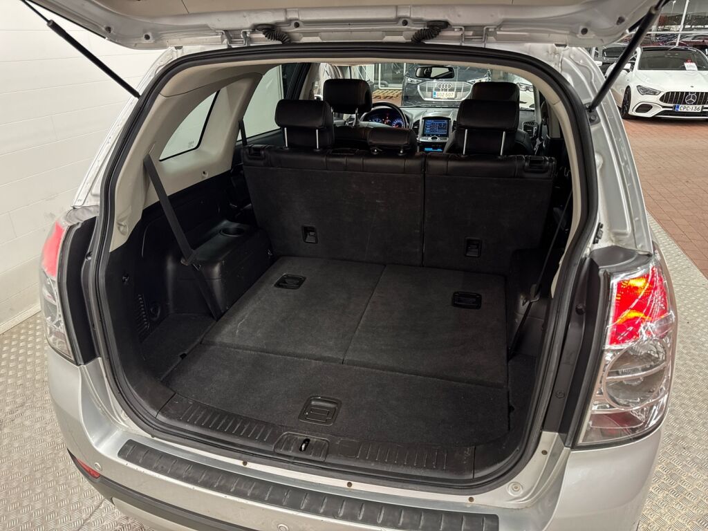 Chevrolet Captiva 2011 Harmaa