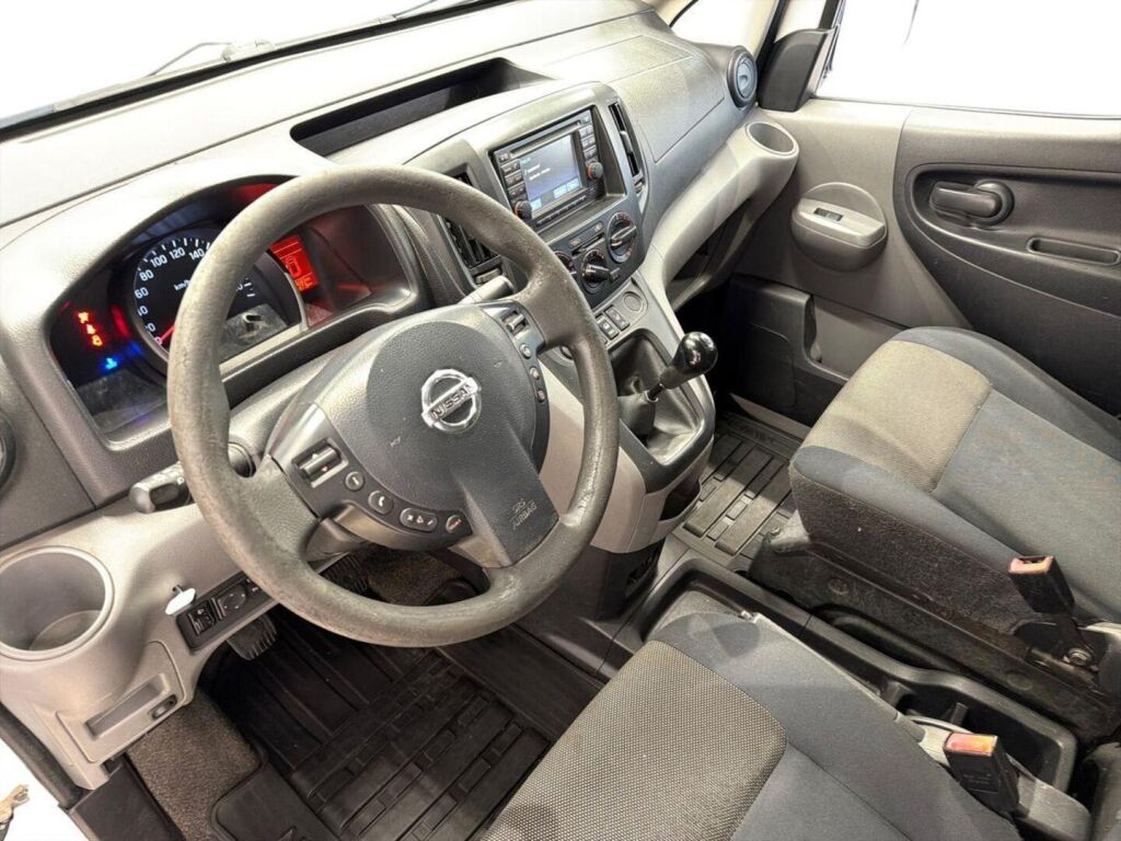 Nissan NV200 2016 Valkoinen