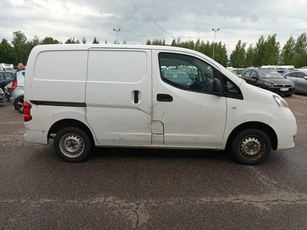 Nissan NV200 2016 Valkoinen