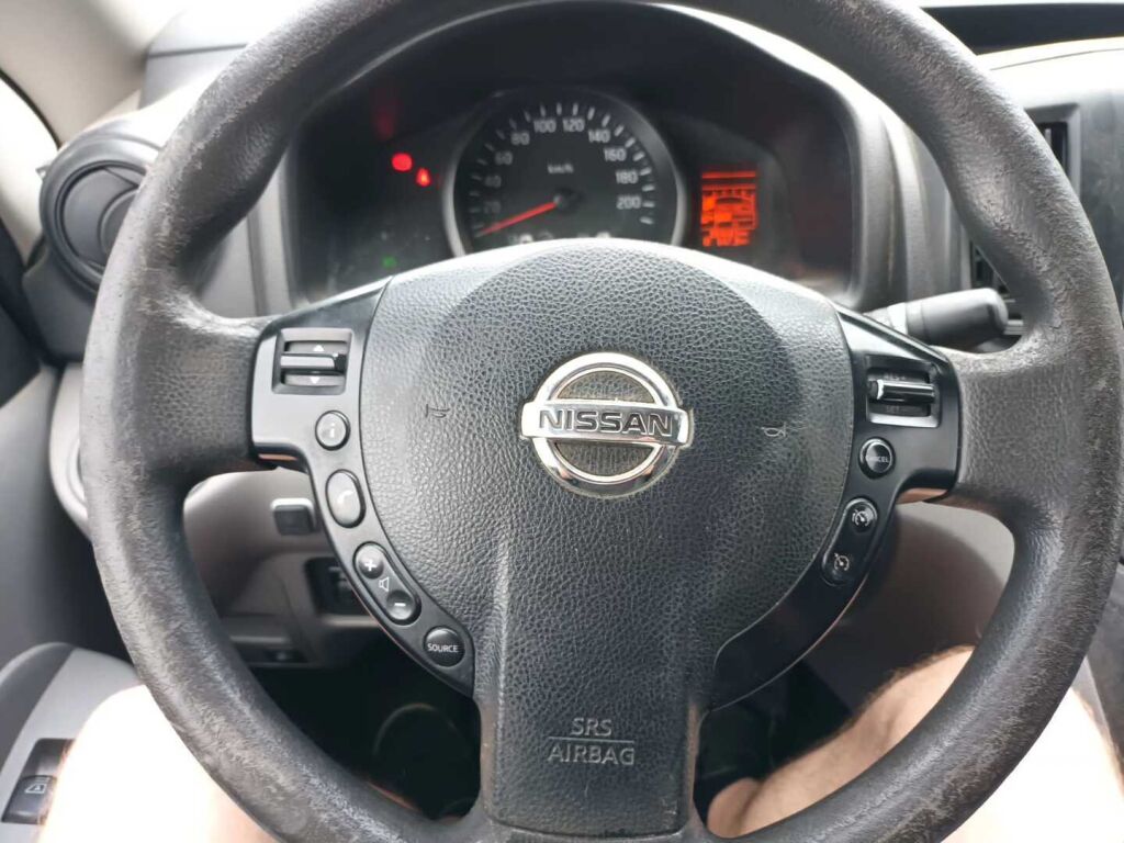 Nissan NV200 2016 Valkoinen