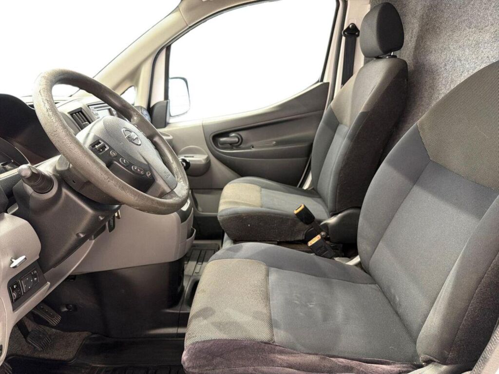 Nissan NV200 2016 Valkoinen
