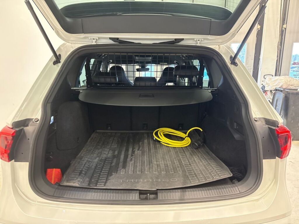 Seat Tarraco 2021 Valkoinen