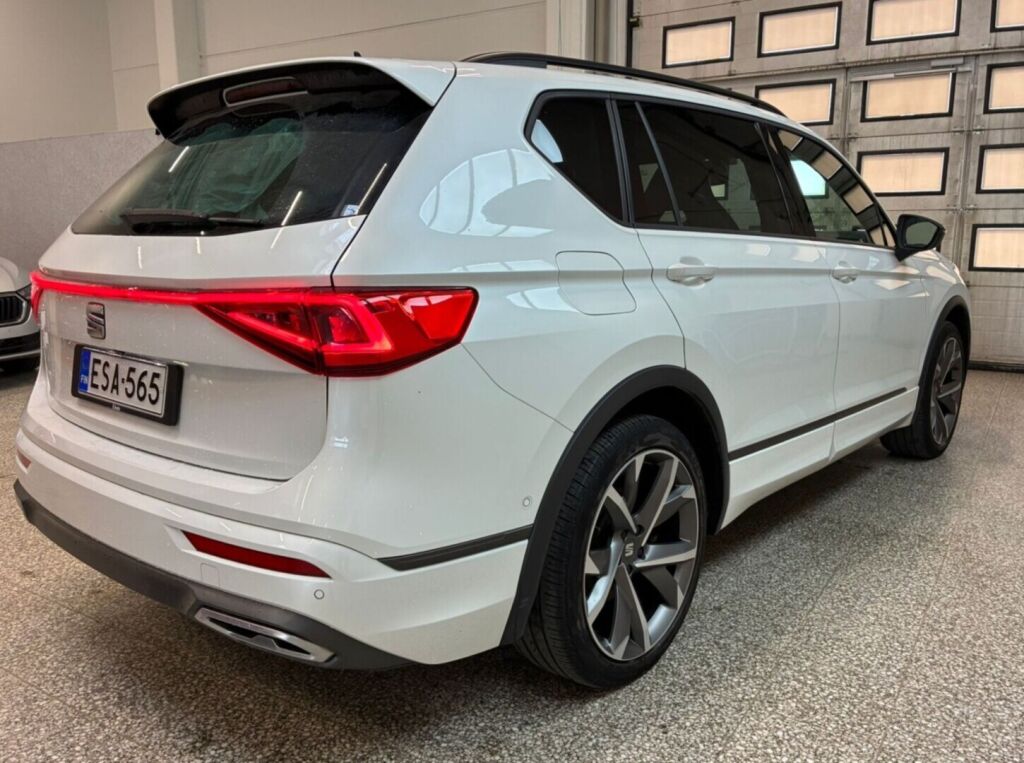 Seat Tarraco 2021 Valkoinen