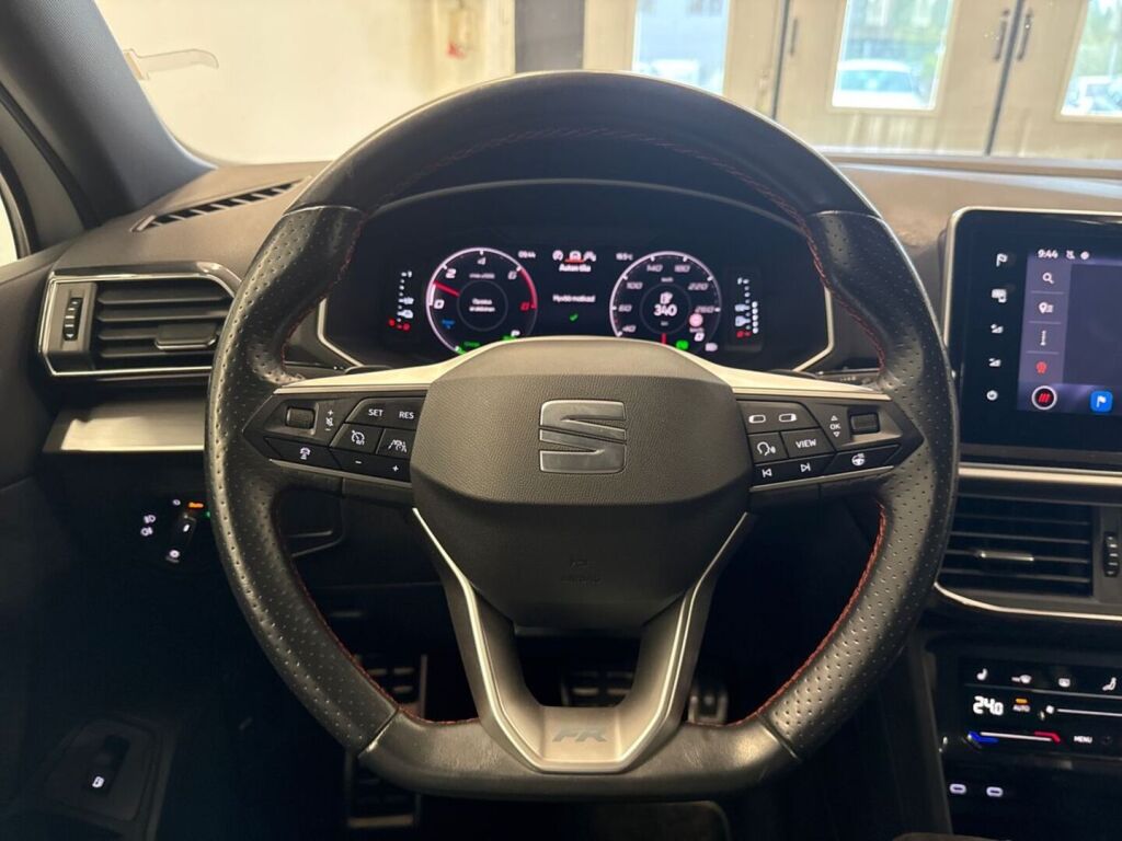 Seat Tarraco 2021 Valkoinen