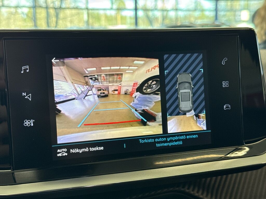 Peugeot e-2008 2022 Punainen