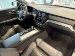 Volvo V60 2022 Musta