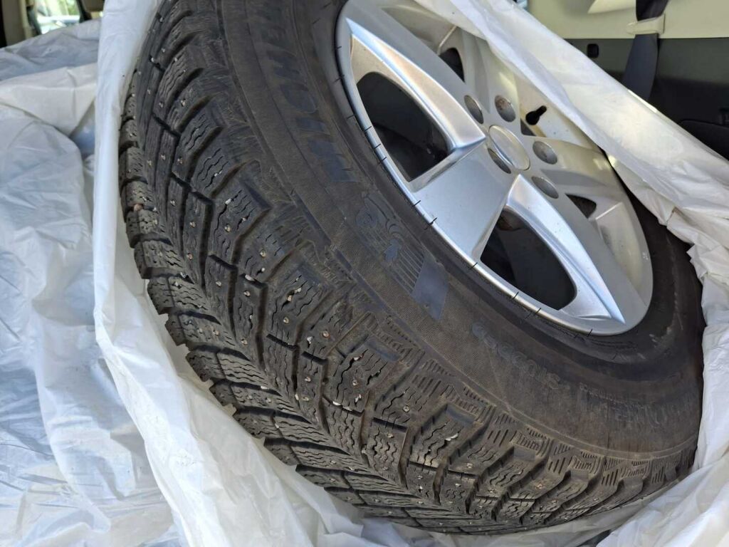 Mitsubishi Outlander 2014 Harmaa