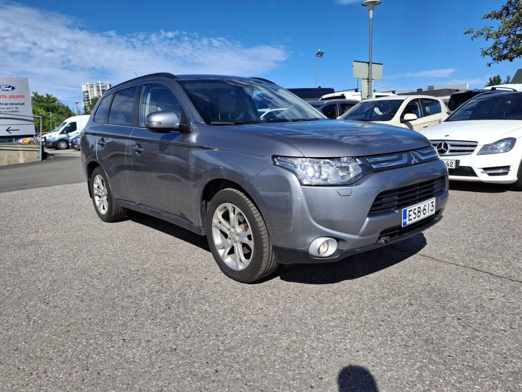 Mitsubishi Outlander 2014 Harmaa