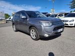 Mitsubishi Outlander 2014 Harmaa