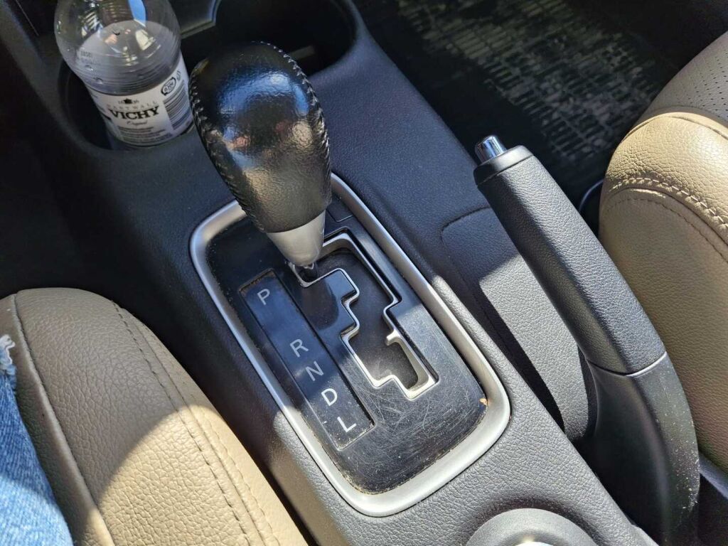 Mitsubishi Outlander 2014 Harmaa