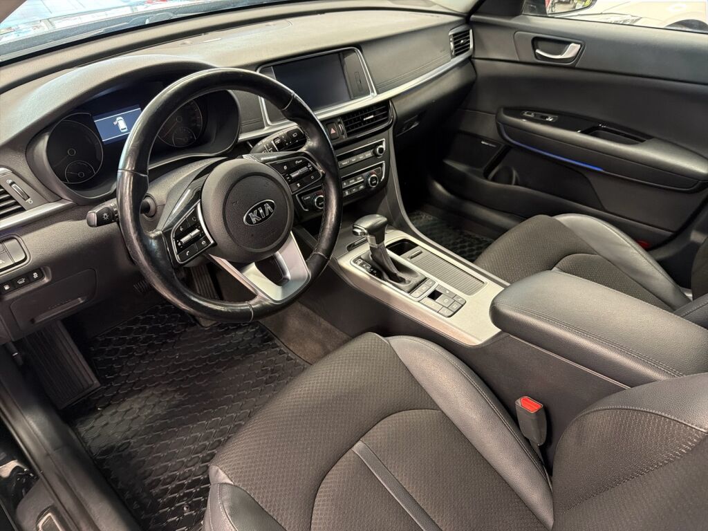 Kia Optima 2020 Musta
