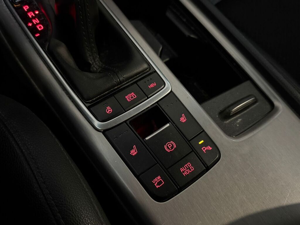 Kia Optima 2020 Musta