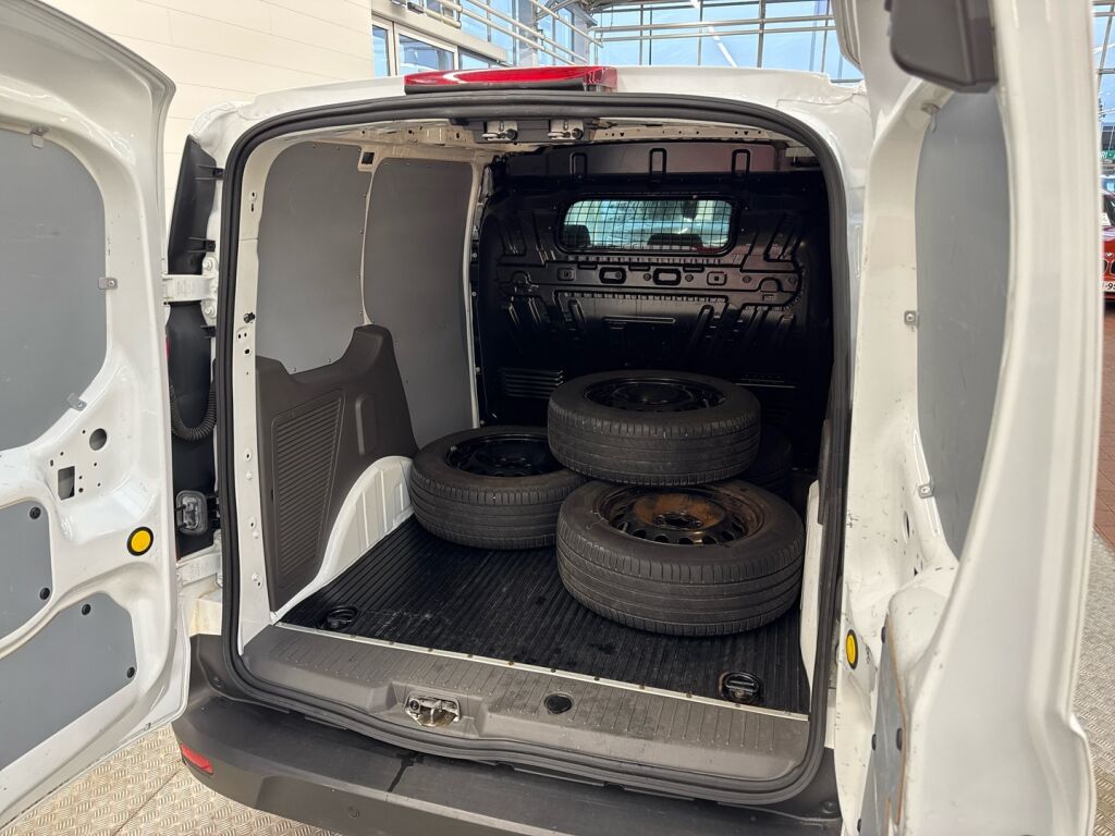 Ford Transit Connect 2020 Valkoinen