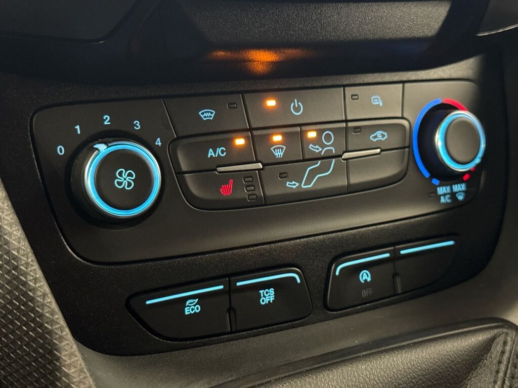 Ford Transit Connect 2020 Valkoinen