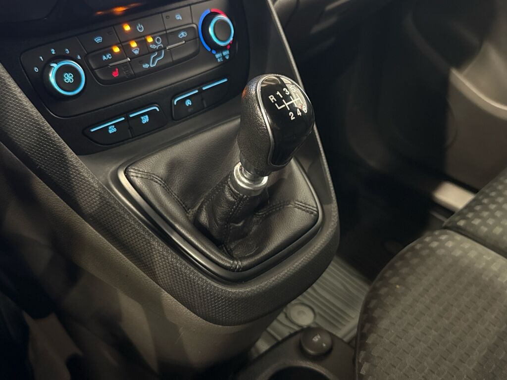 Ford Transit Connect 2020 Valkoinen