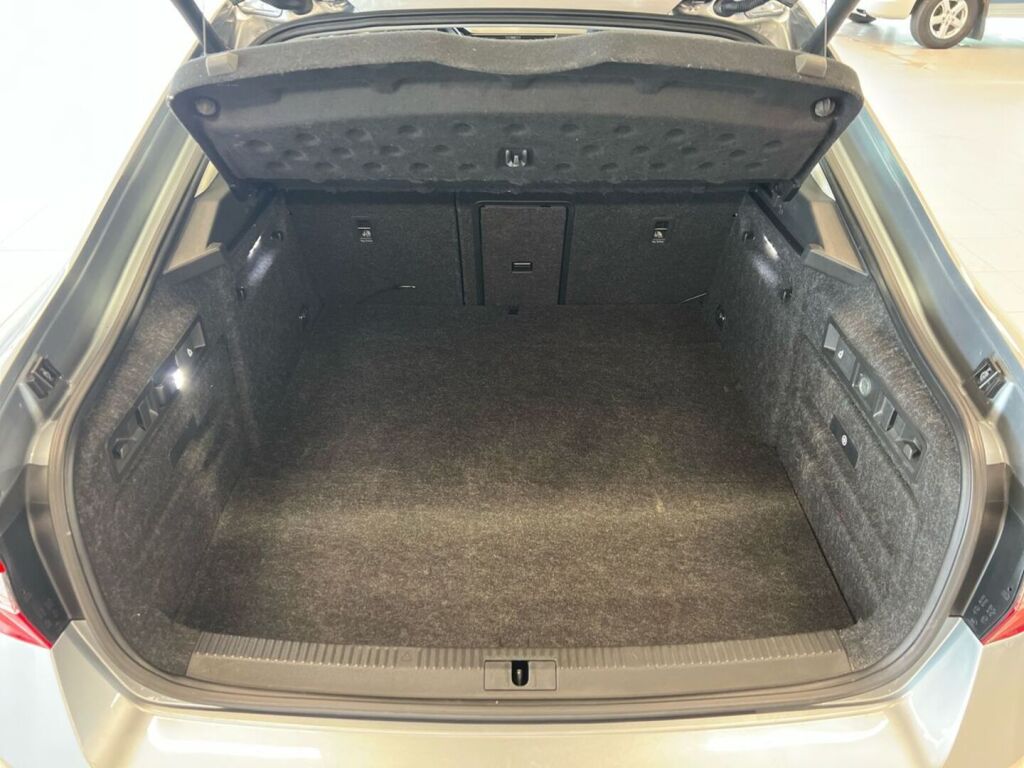 Skoda Superb 2020 Harmaa
