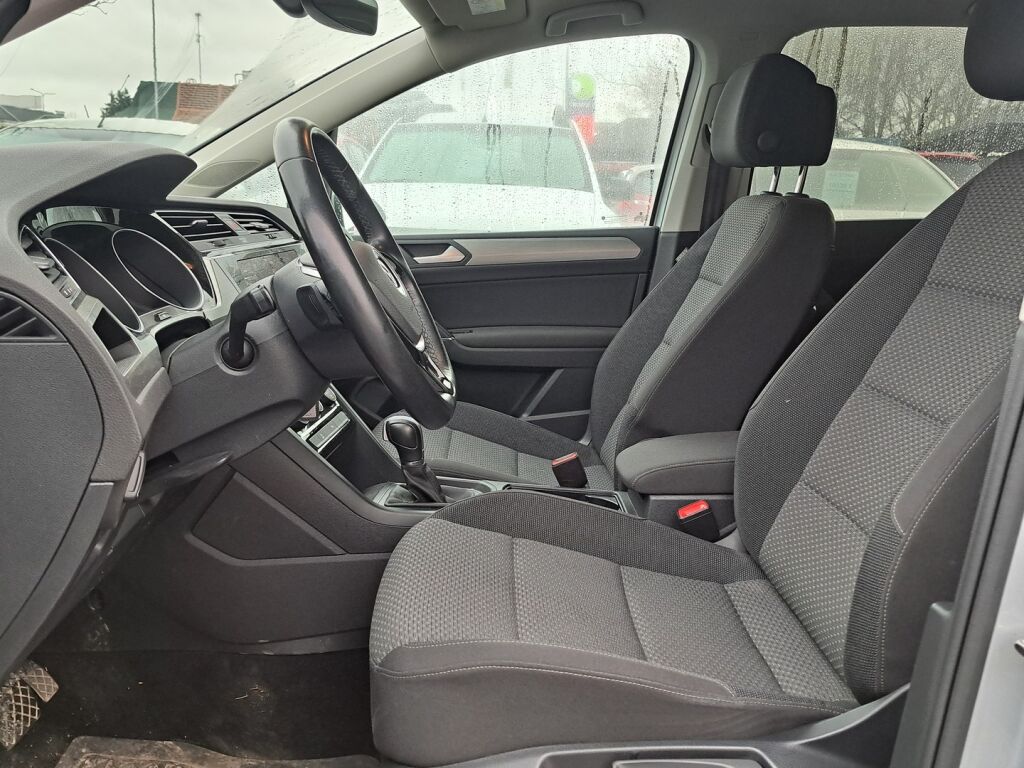 Volkswagen Touran 2018 Hopea