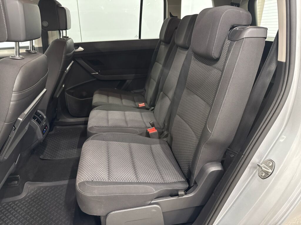 Volkswagen Touran 2018 Hopea