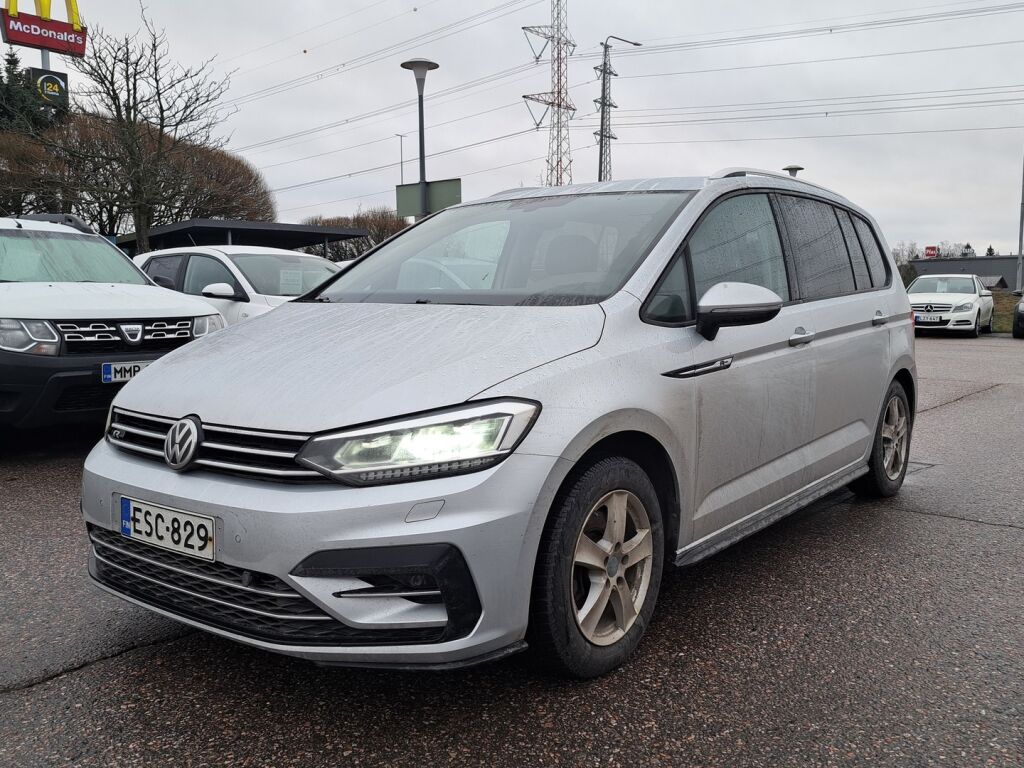 Volkswagen Touran 2018 Hopea