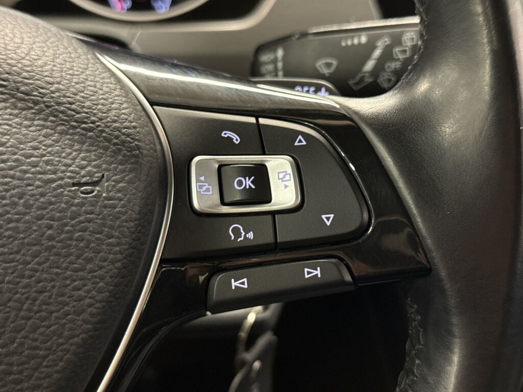 Volkswagen Touran 2018 Hopea