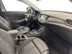 Opel Grandland X 2020 Musta