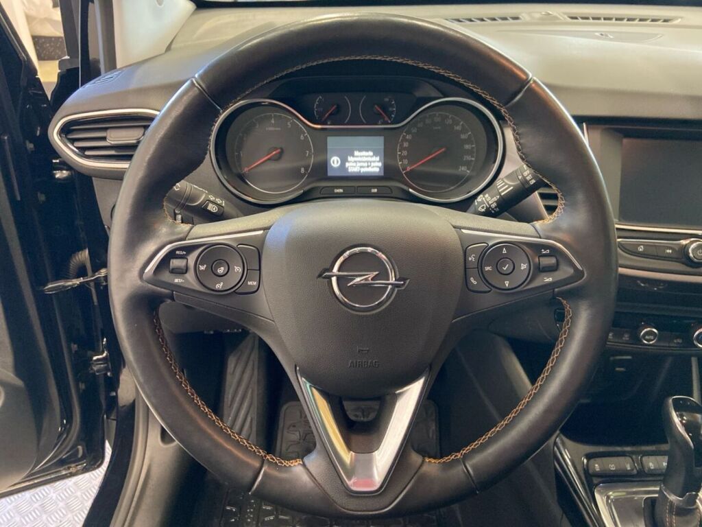 Opel Crossland X 2020 Musta