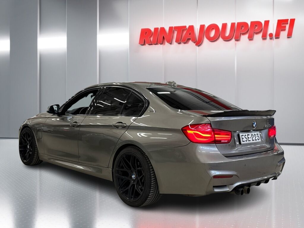 BMW 330 2016 Harmaa