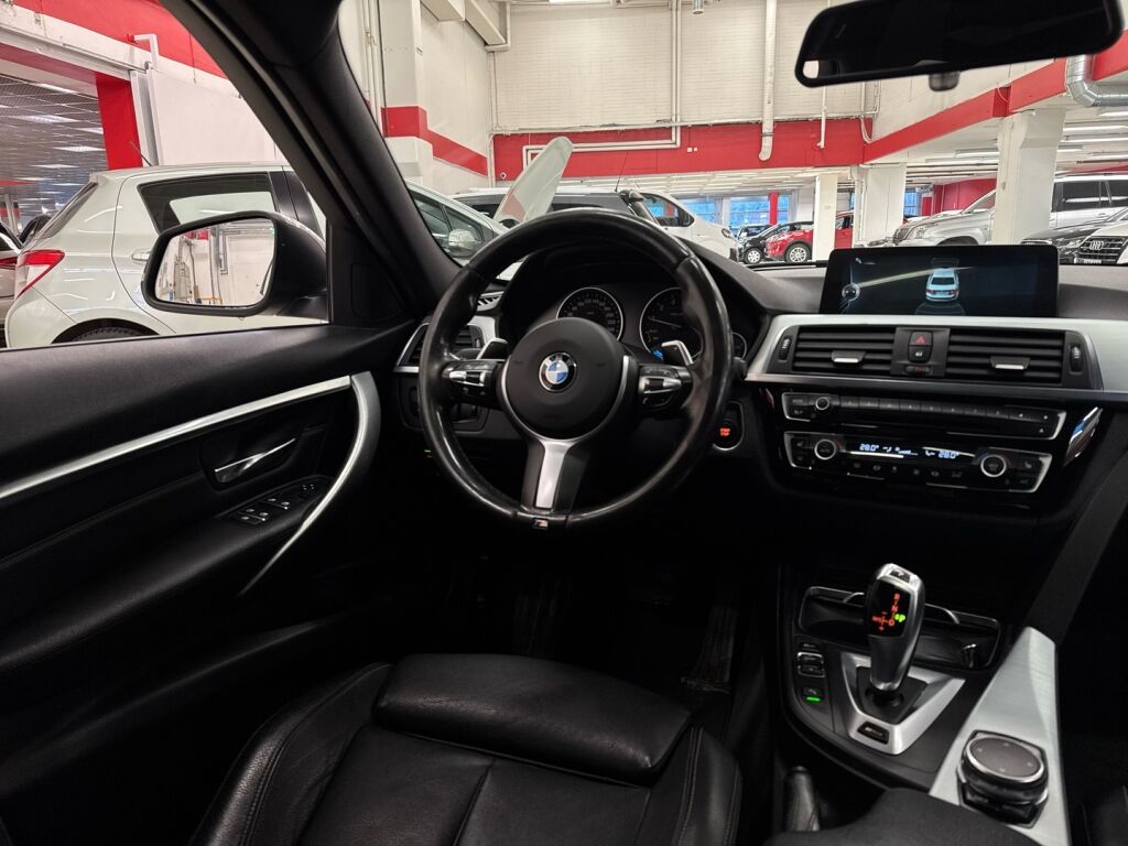 BMW 330 2016 Harmaa