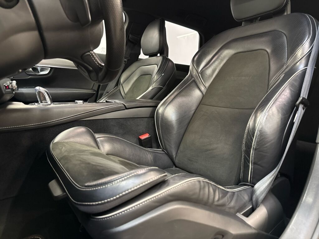 Volvo V90 2018 Harmaa