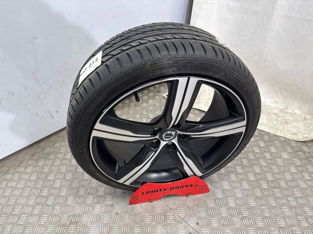 Volvo V90 2018 Harmaa