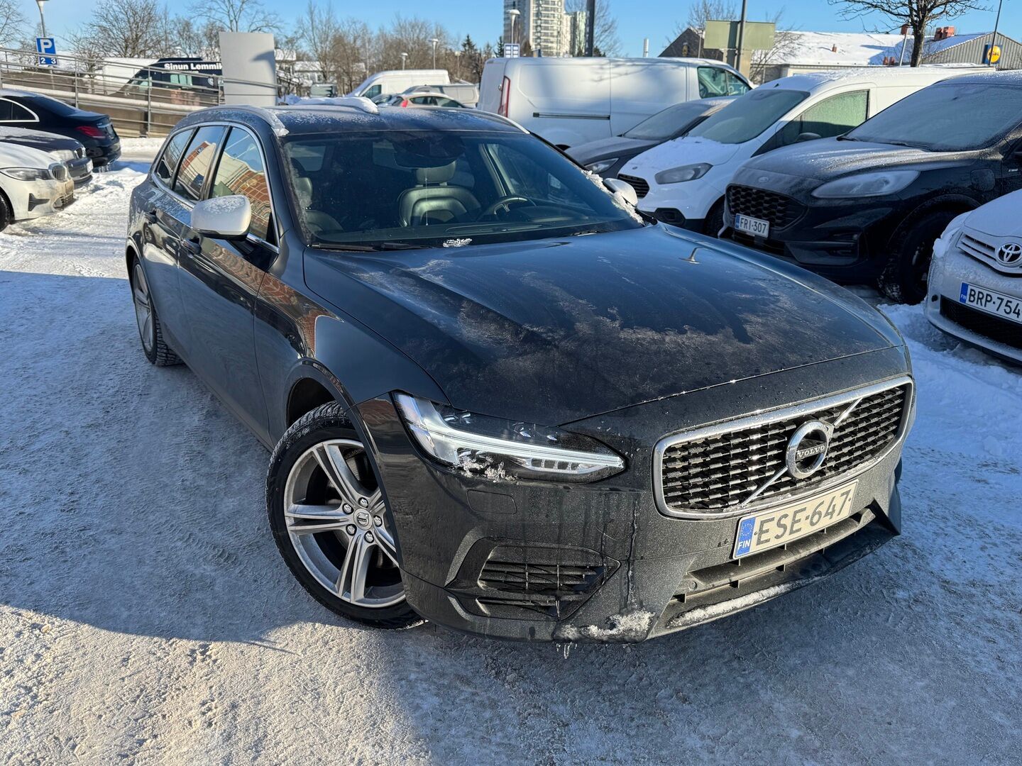 Volvo V90
