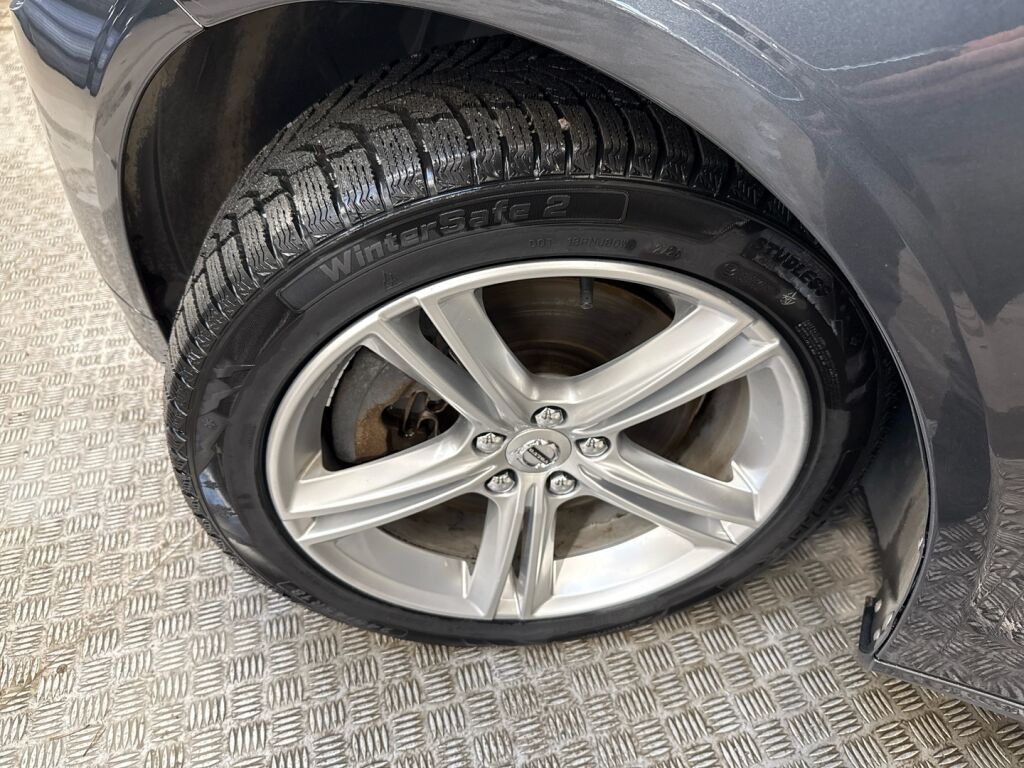 Volvo V90 2017 Harmaa