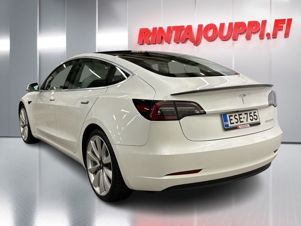 Tesla Model 3 2020 Valkoinen
