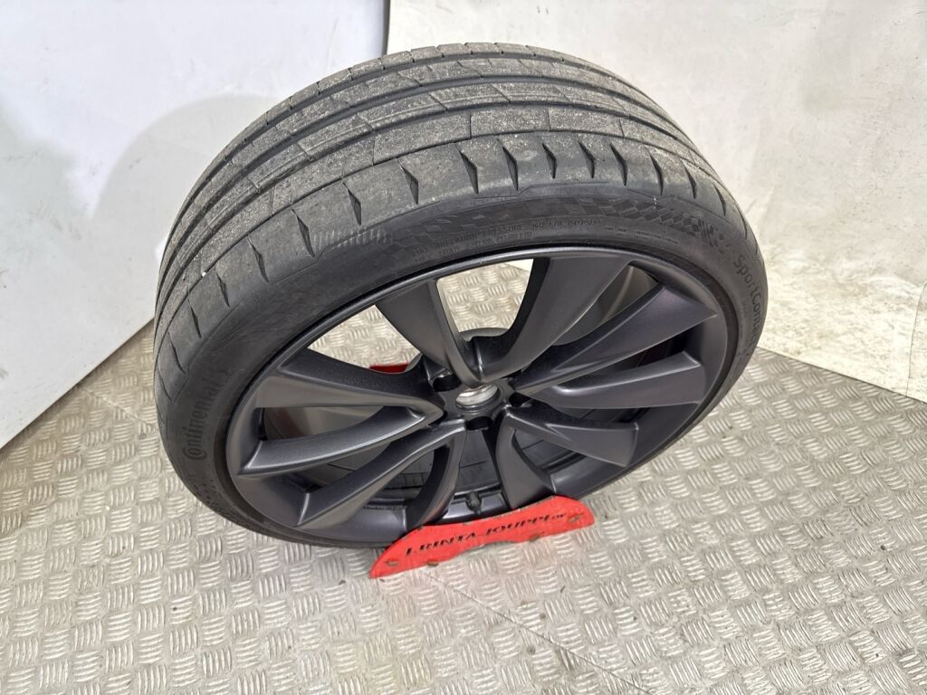 Tesla Model 3 2020 Valkoinen