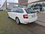 Skoda Octavia 2020 Valkoinen