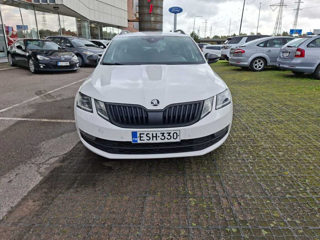 Skoda Octavia 2020 Valkoinen
